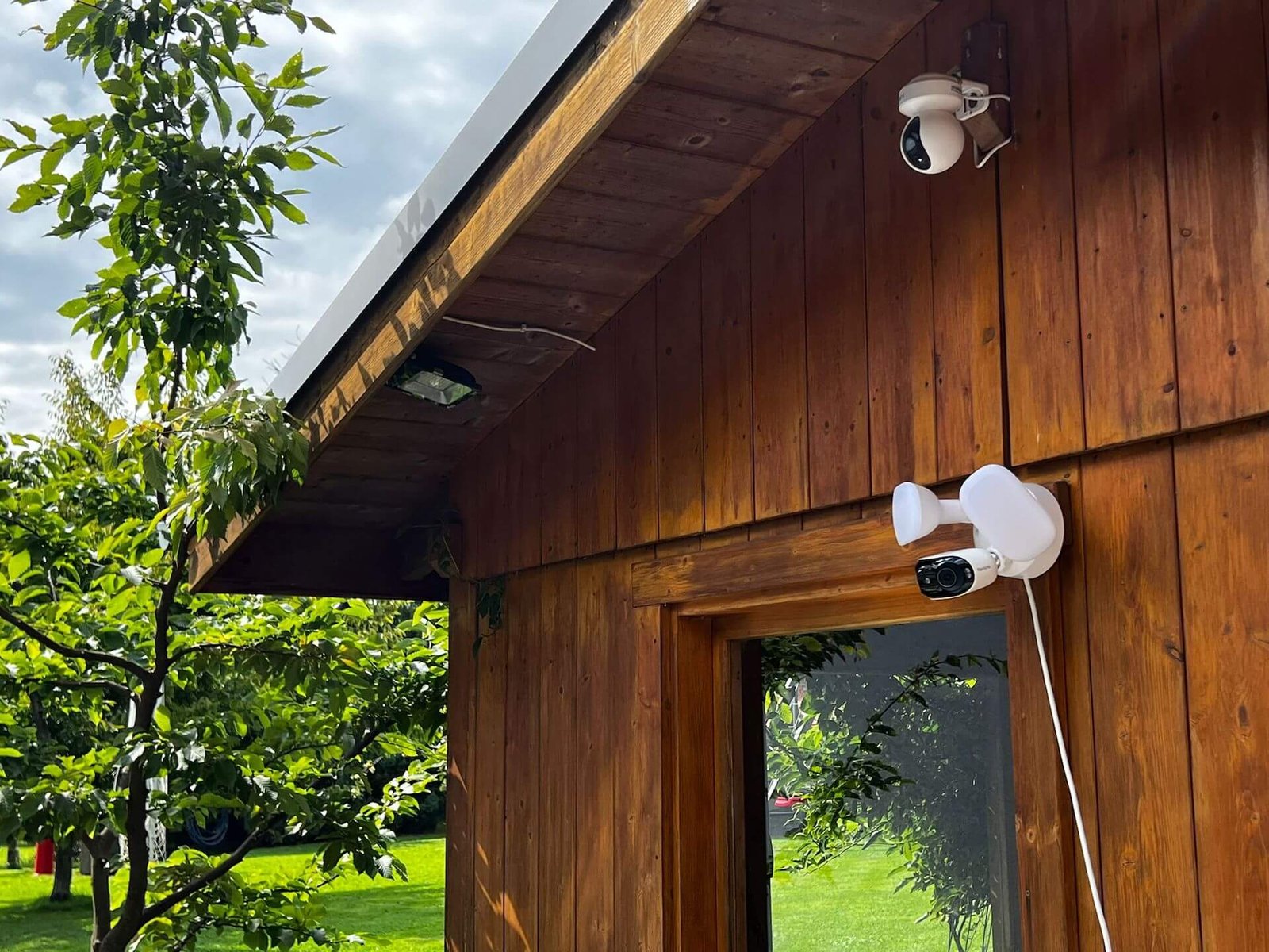 Reolink Elite Floodlight im Test – 4K-Rundumsicht mit 3.000 Lumen
