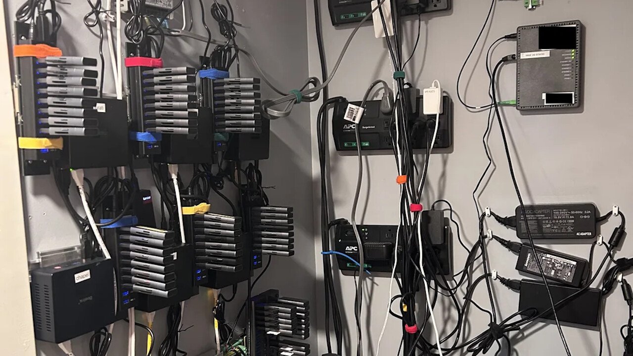 microSD-Karten-Dauertest: 133 Petabyte fordern 177 Opfer