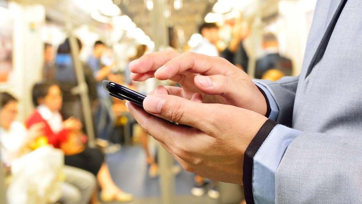 Spannersoftware: Mehrheit will KI-Entkleidungs-Apps verbieten